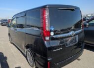 2017 TOYOTA ESQUIER