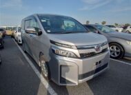 2020 TOYOTA VOXY