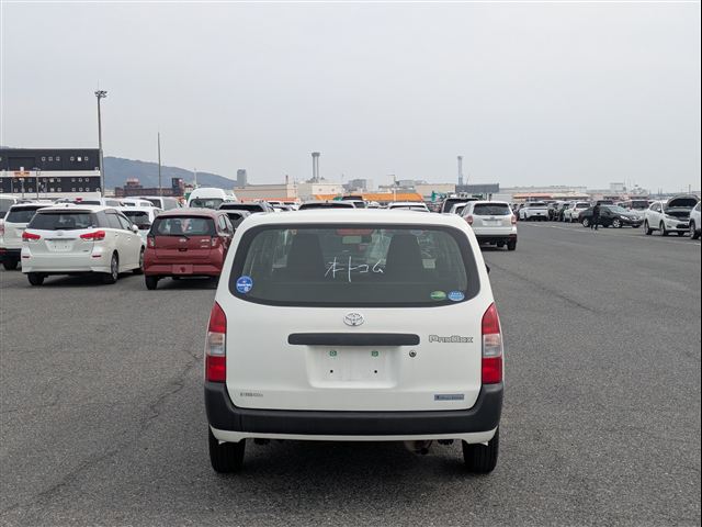 2021 TOYOTA PROBOX HV