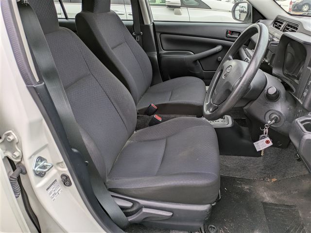 2021 TOYOTA PROBOX HV