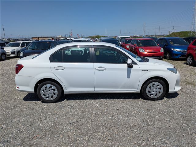 2018 TOYOTA AXIO