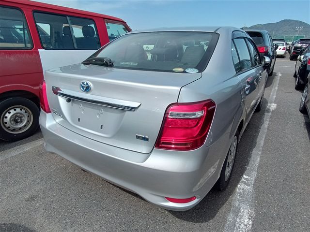 2019 TOYOTA AXIO HV