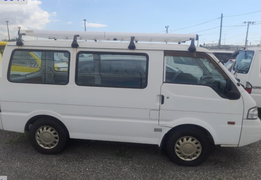 2016 MAZDA Bongo