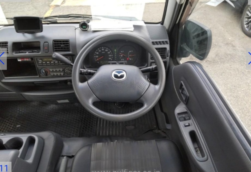 2017 MAZDA Bongo