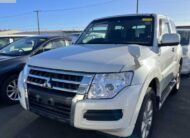 2016 Mitsubishi Pajero