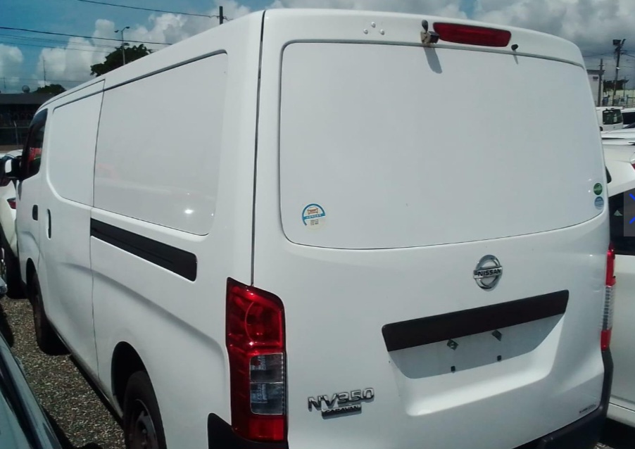 2016 NISSAN NV350 CARAVAN
