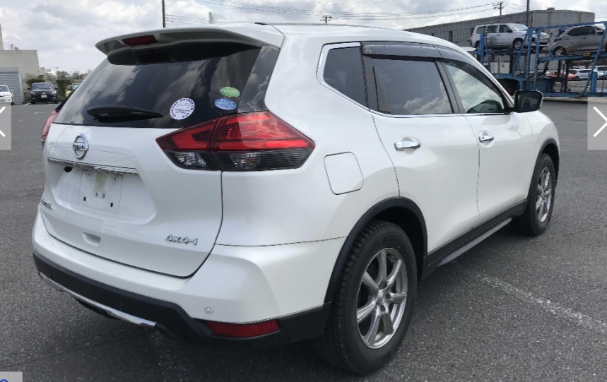 2019 NISSAN X-TRAIL