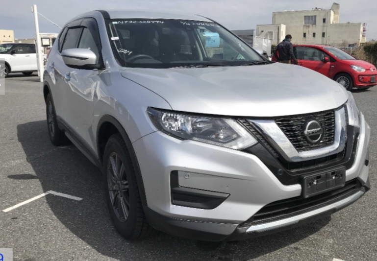 2021 NISSAN X-TRAIL
