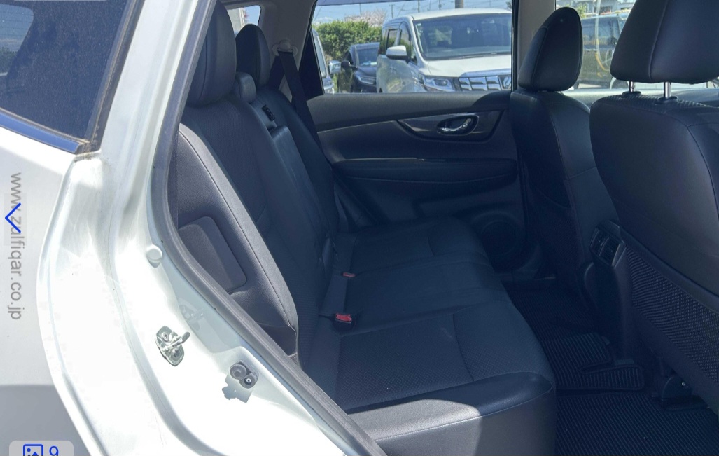 2019 NISSAN X-TRAIL