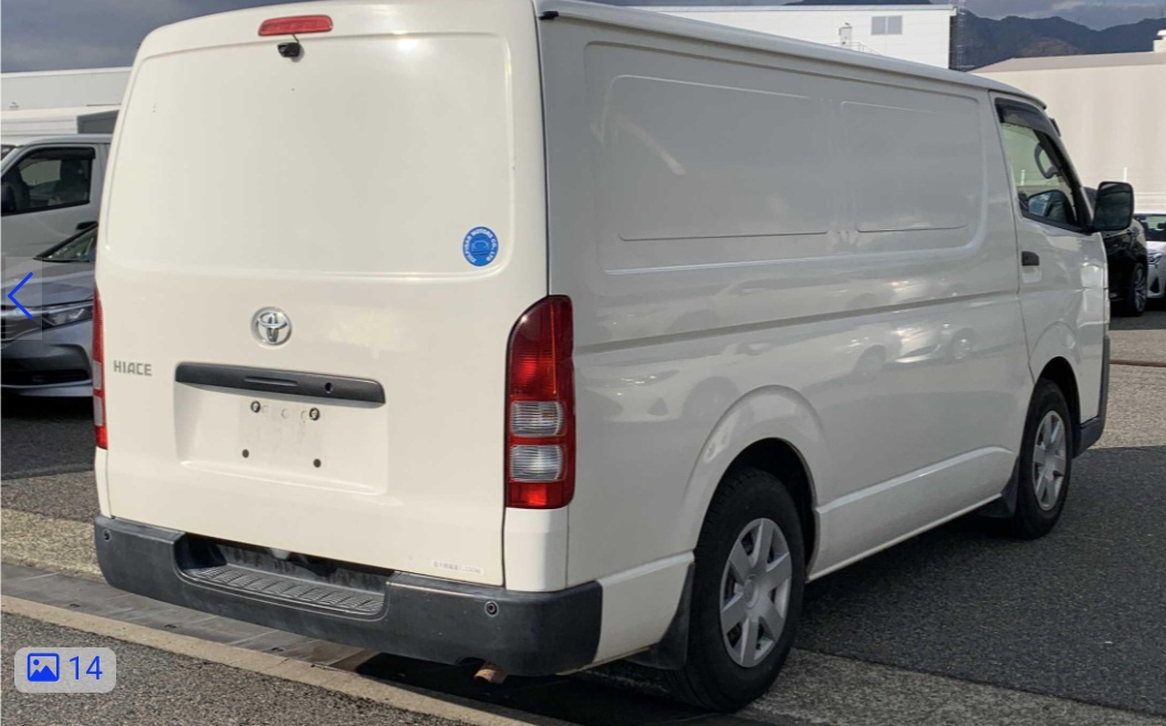 2017 TAYOTA HIACE