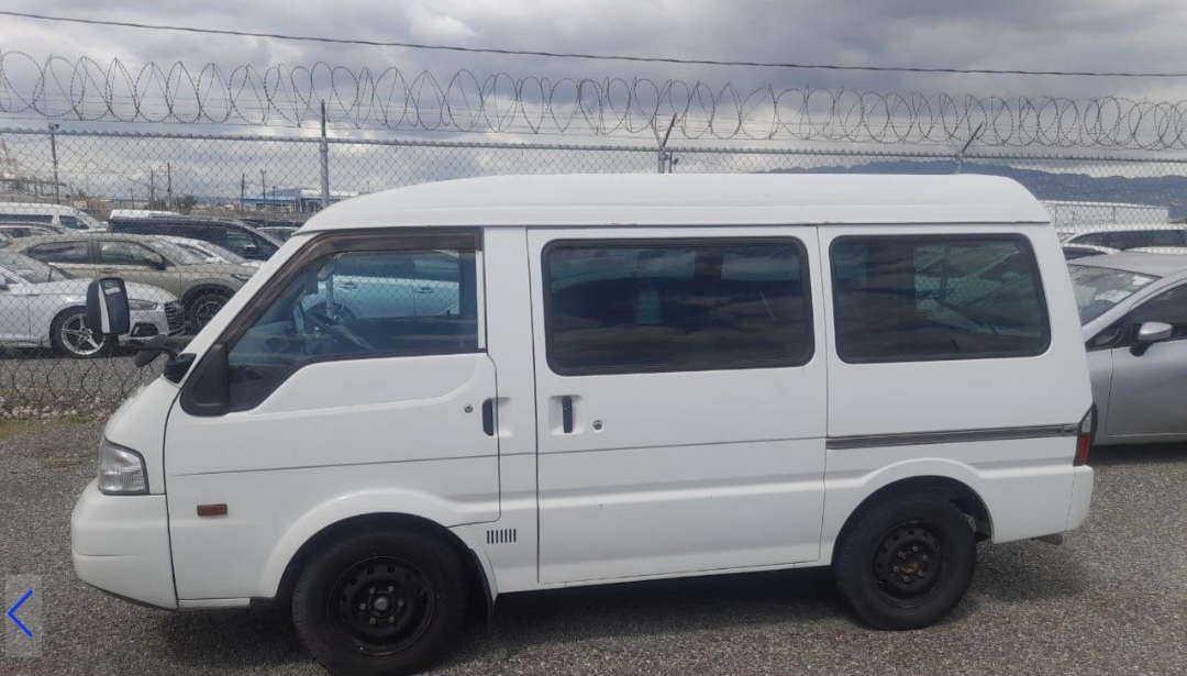 2017 MAZDA Bongo