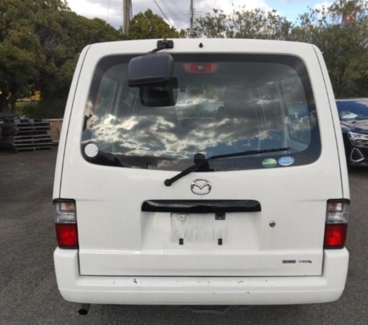 2017 MAZDA Bongo
