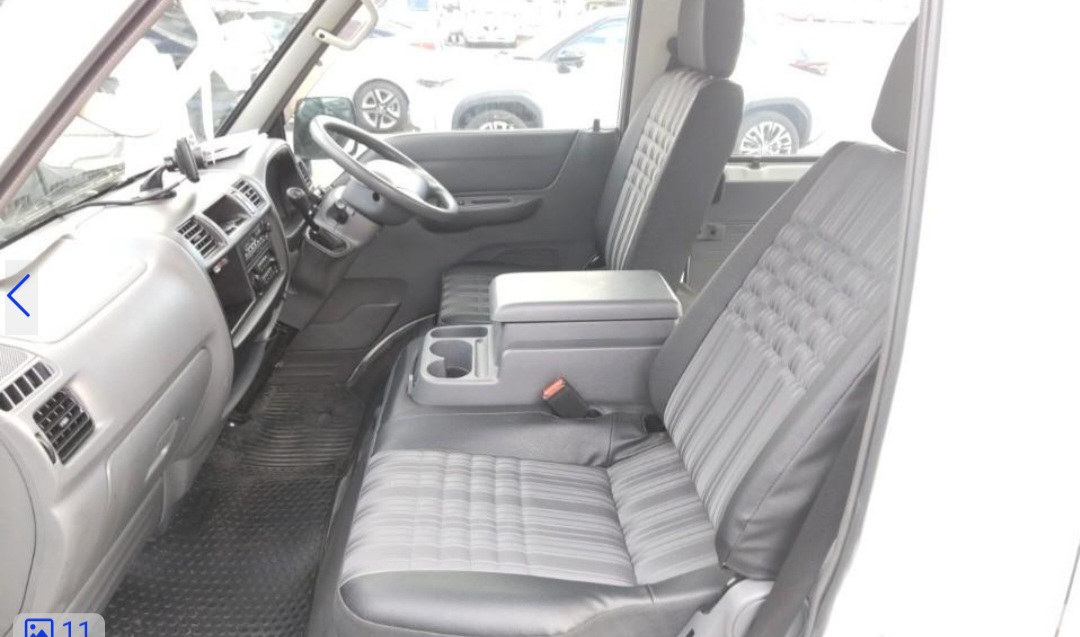2017 MAZDA Bongo