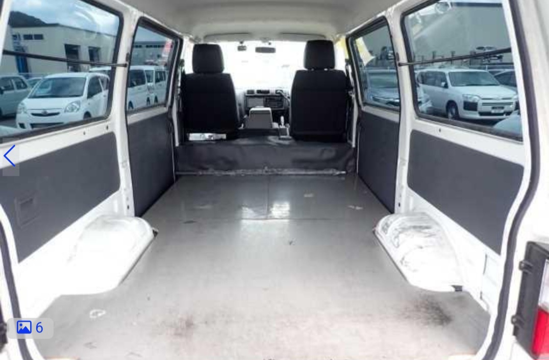 2017 MAZDA Bongo