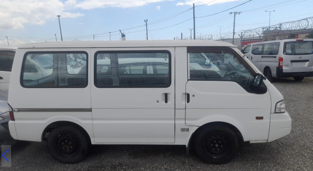 2017 MAZDA Bongo