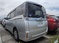2016 TOYOTA VOXY