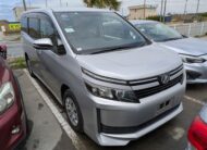 2016 TOYOTA VOXY