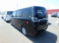 2017 TOYOTA VOXY