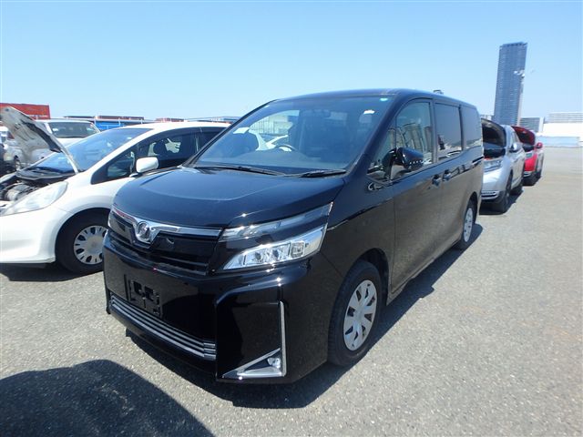 2017 TOYOTA VOXY