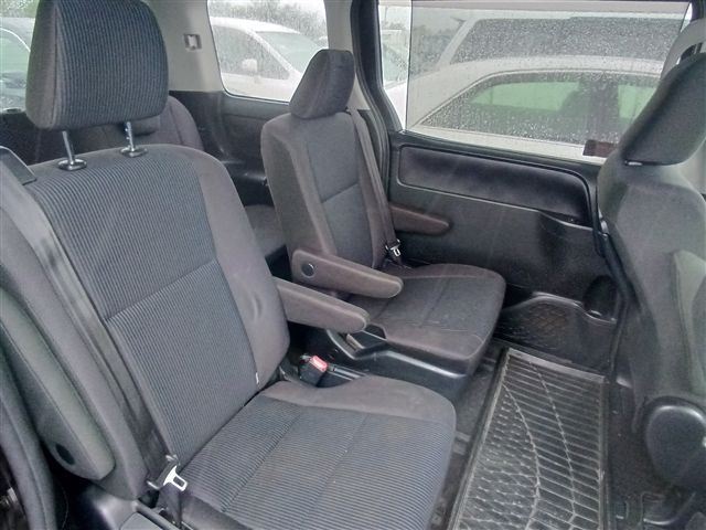 2017 TOYOTA VOXY