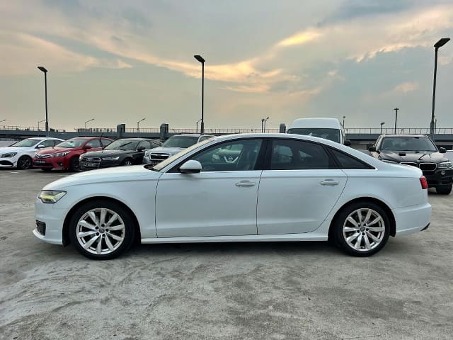 AUDI